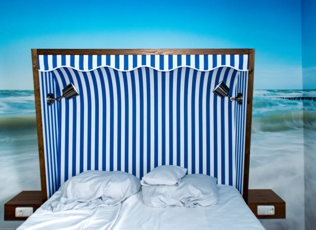 Dorint-Hotel-Alzey-Strandkorbbett Hotellbett im Strandkorb-Stil im Dorint Hotel Alzey/Worms